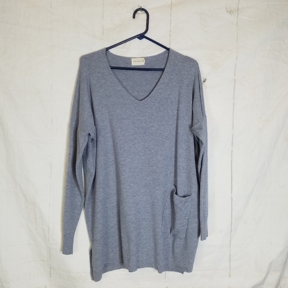 Dreamers Gray tunic sweater - Picture 4 of 8